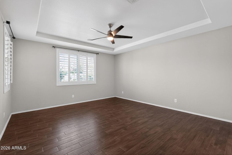 14_2138_W_Ian_Dr_Phoenix_AZ_85041_USA-Li