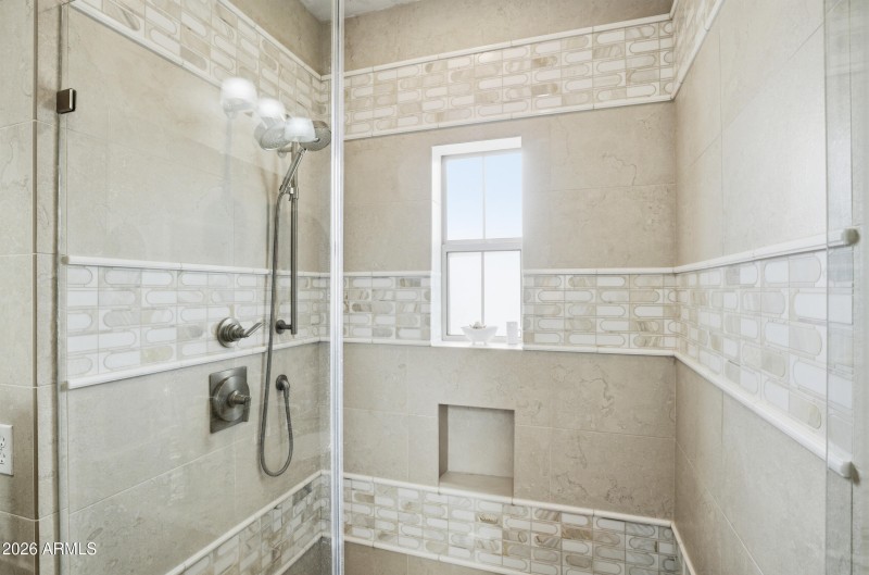 3935 e rough rider rd 1219-17