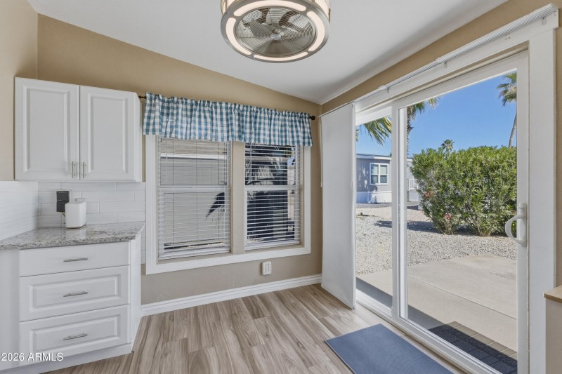 2000 S Apache Blvd #371-15