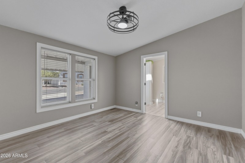 2000 S Apache Blvd #371-18