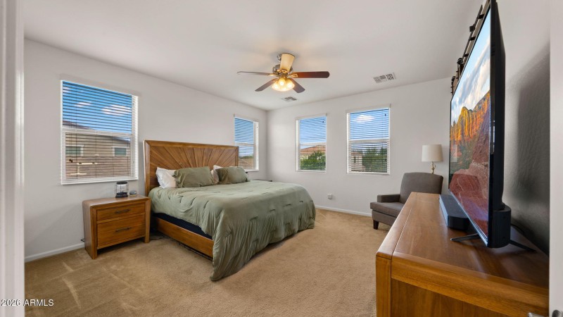 31-web-or-mls-Primary Bedroom2