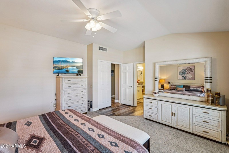 33-web-or-mls-N 148th Dr-S1203-033