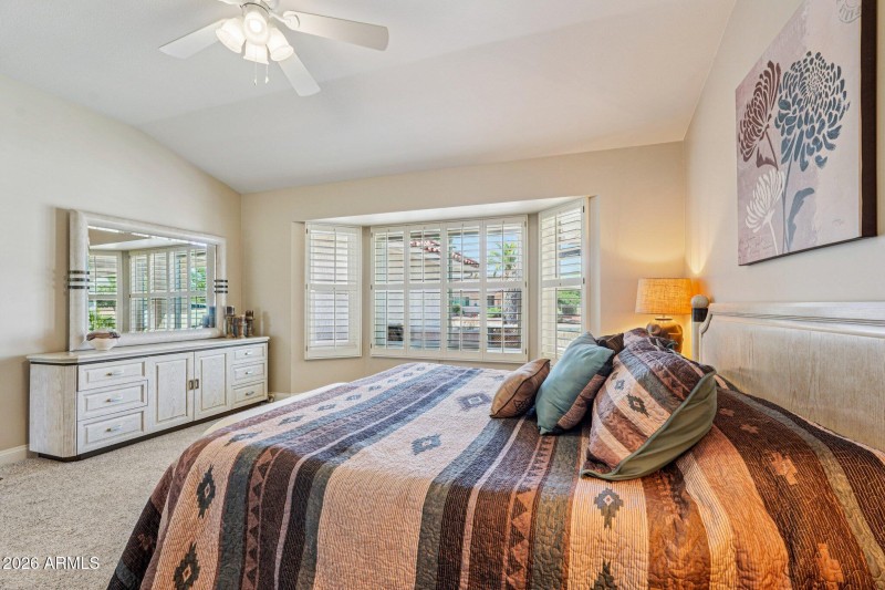 34-web-or-mls-N 148th Dr-S1203-034