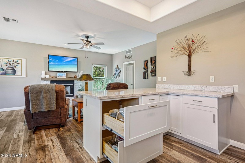 15-web-or-mls-N 148th Dr-S1203-015