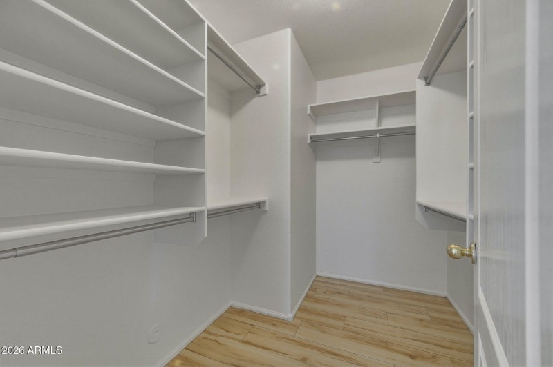 24-web-or-mls-43229 W Hillman Dr-123