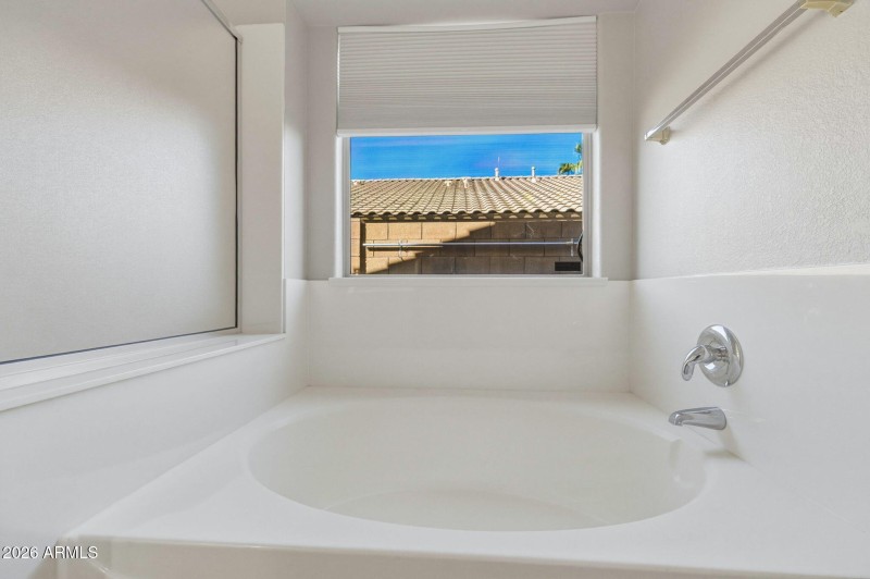 30-web-or-mls-43229 W Hillman Dr-129