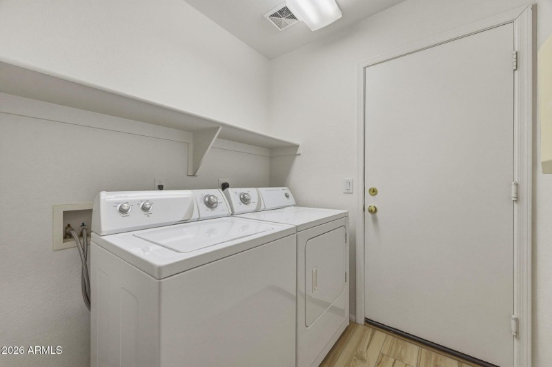 34-web-or-mls-43229 W Hillman Dr-133