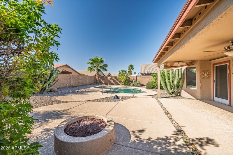 37-web-or-mls-43229 W Hillman Dr-136