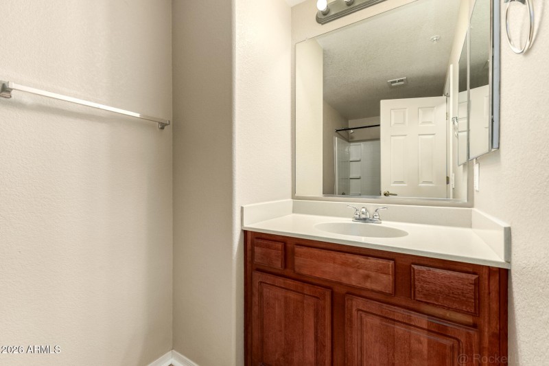 22 - Cave Creek 18250