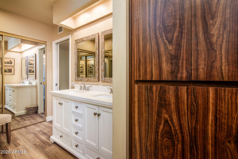 25246 S Pinewood Dr-8017-Edit