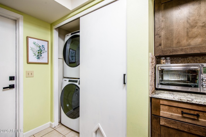 25246 S Pinewood Dr-8121-Edit