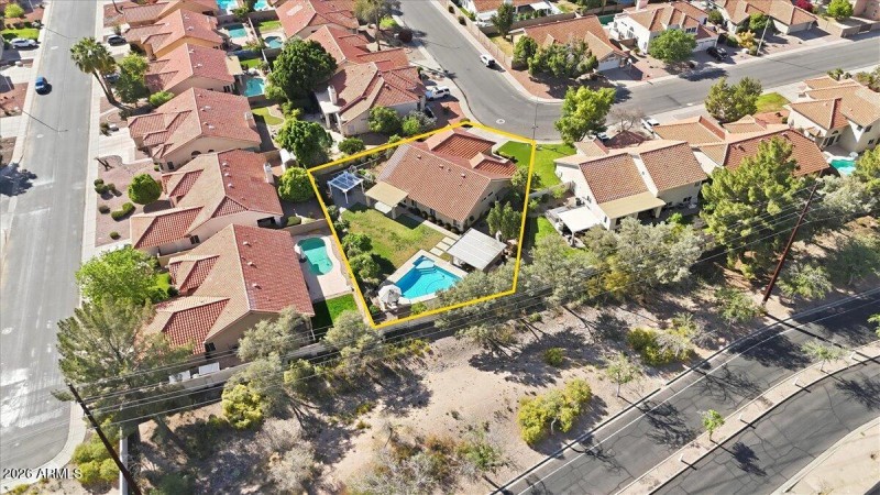 13-f26f0a2a-7270-4bf4-8285-cdae2aad2762