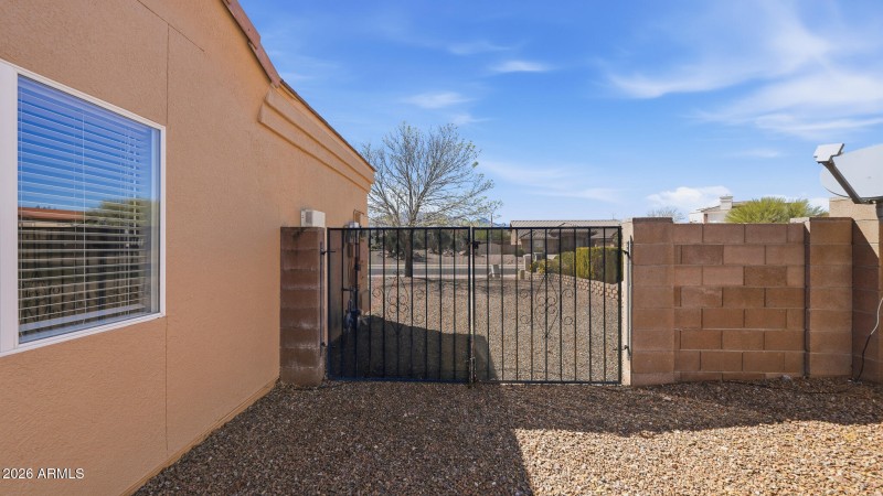 Exterior - 3615 La Terraza Dr-15