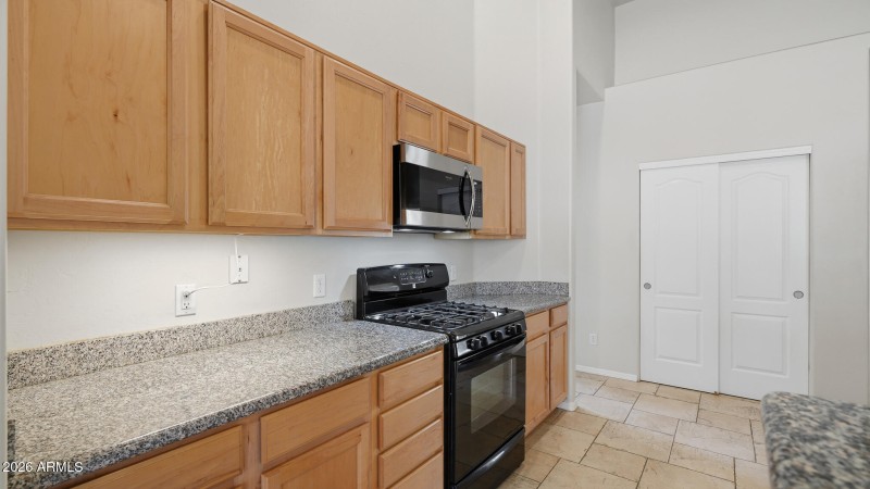 Interior - 3615 La Terraza Dr-11