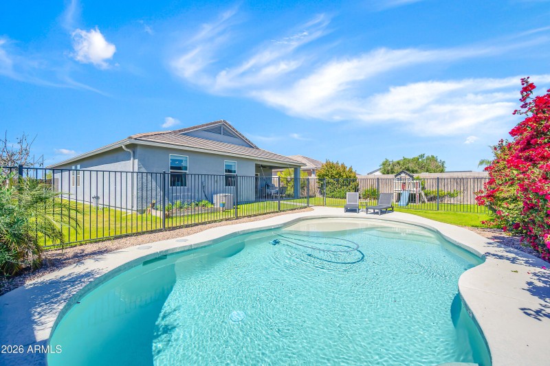 24653 N Alfalfa Dr-33