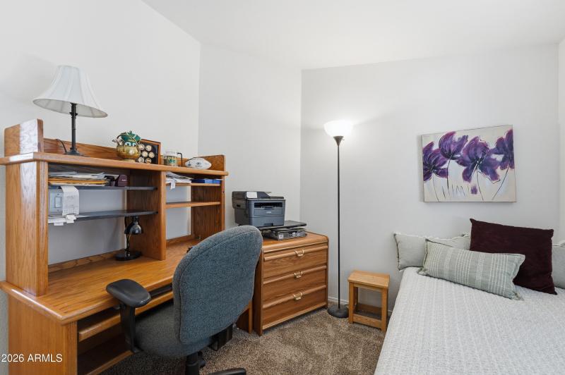 17-017-guest-bedroom