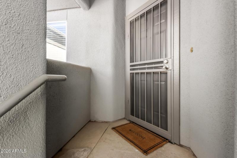 04 - Arrowhead Clubhouse