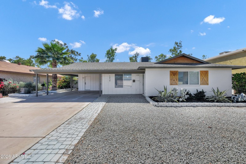 1959 E Dunbar Dr Exterior