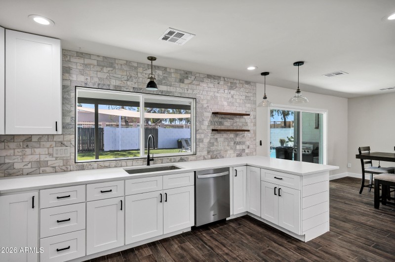 White shaker cabinets