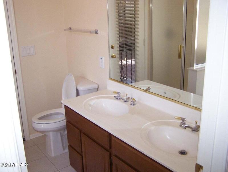 20120525191638587237000000-o