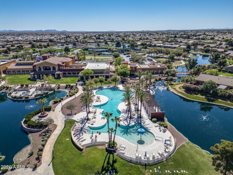 51-web-or-mls-Community-33