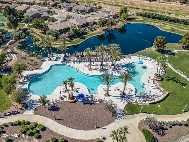 53-web-or-mls-Community-31