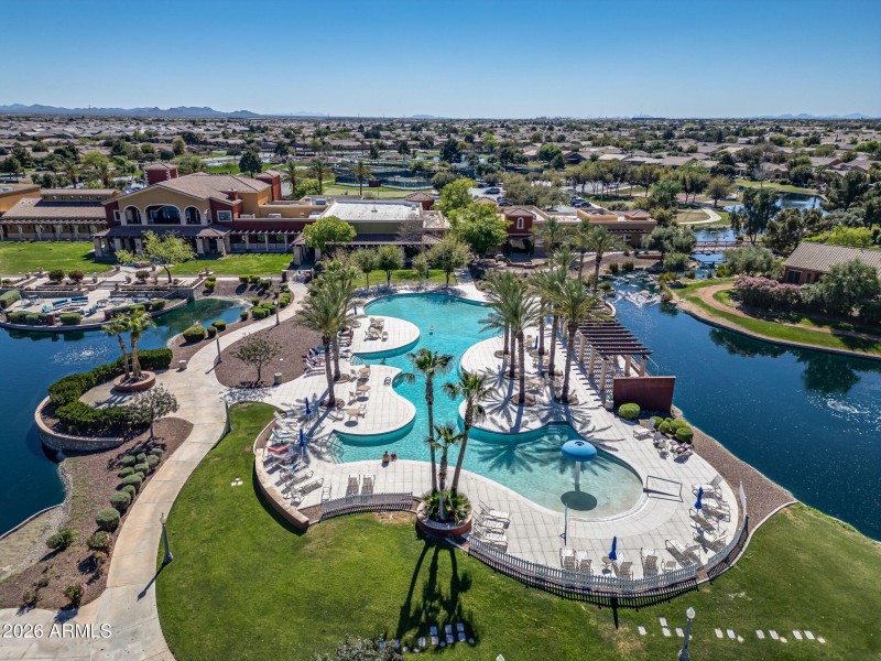 57-web-or-mls-Community-27