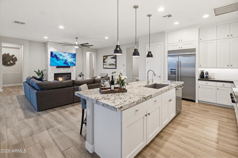 11705 W Red Hawk Dr-16