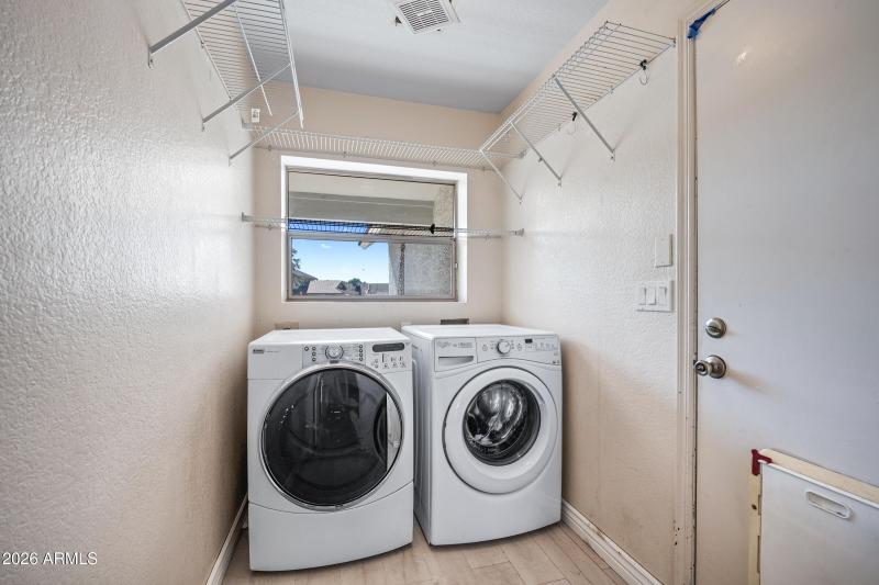 1827 N Sericin Cir-25