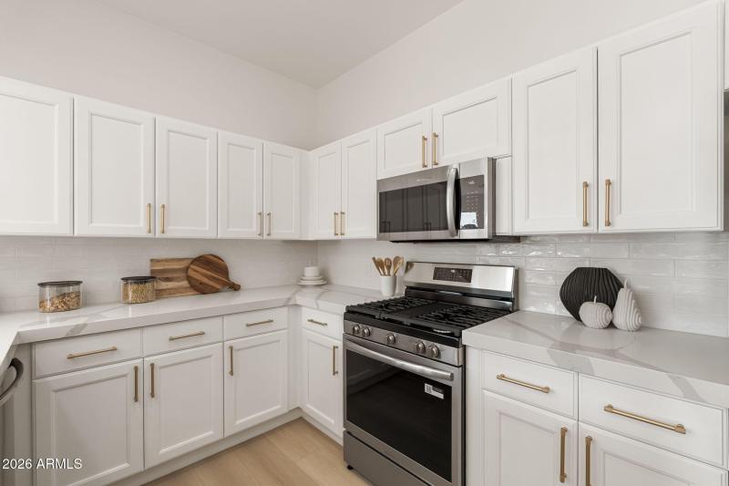 19475 N Grayhawk Drive UNIT 2116 - 16