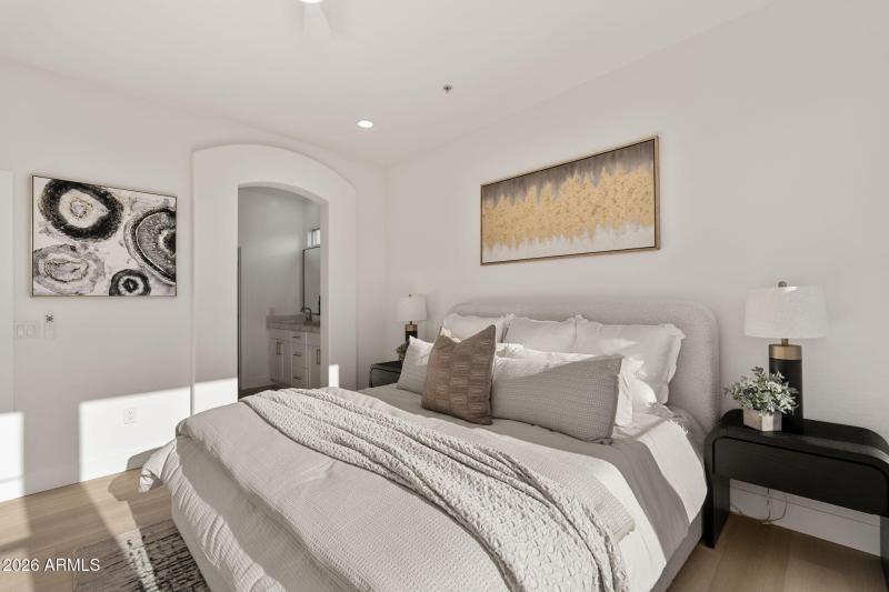 19475 N Grayhawk Drive UNIT 2116 - 23