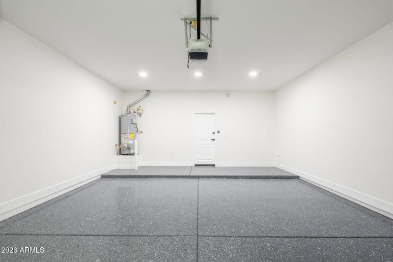 19475 N Grayhawk Drive UNIT 2116 - 33