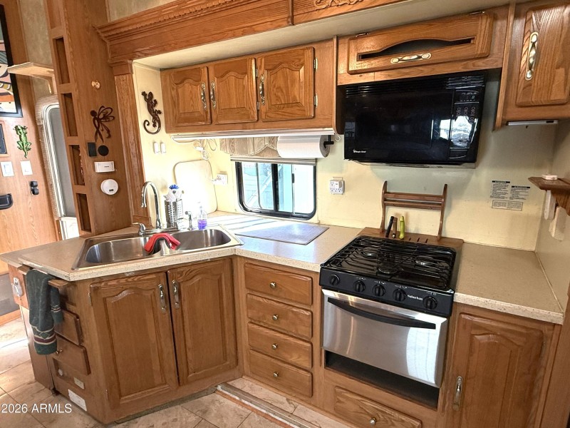 Lots of Counter Space