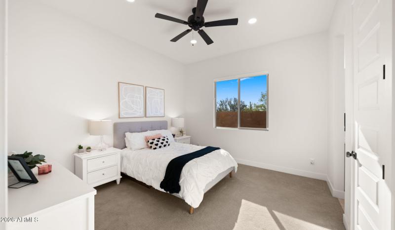 45-web-or-mls-Jack and Jill Bedrooms2