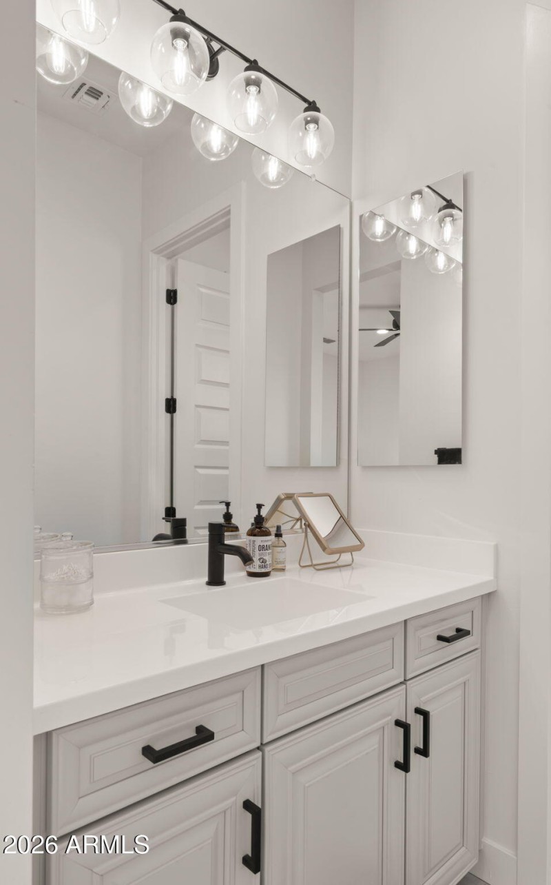 46-web-or-mls-Jack and Jill Bedrooms1