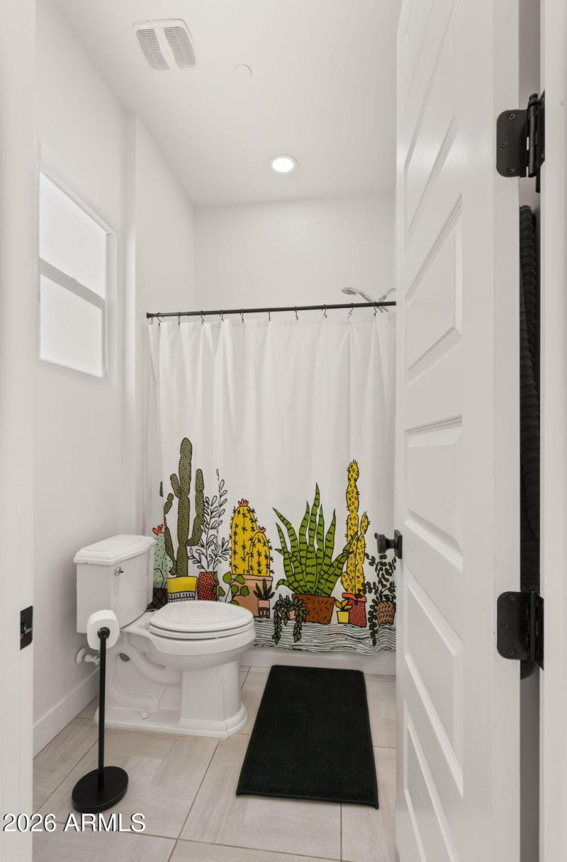 47-web-or-mls-Jack and Jill Bedrooms5