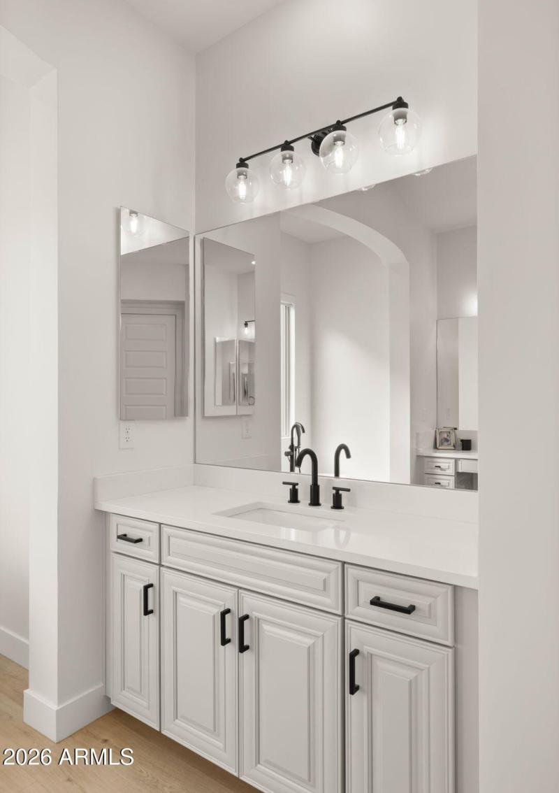 62-web-or-mls-Primary Bedroom14