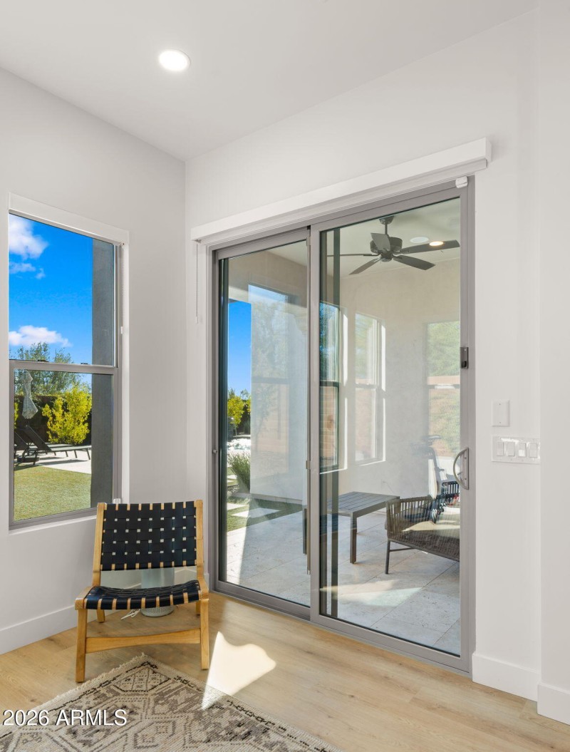 69-web-or-mls-Primary Bedroom11