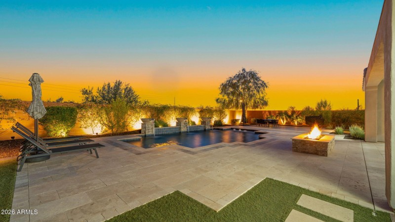 86-web-or-mls-TWILIGHT12