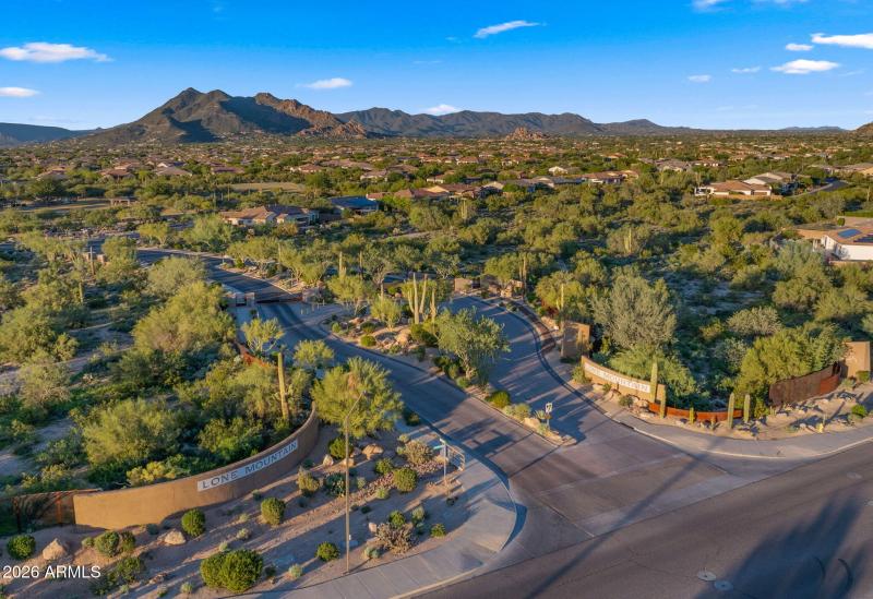 108-web-or-mls-Front Gate3