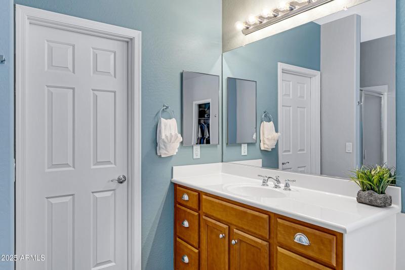 15366 W Bloomfield Rd-21