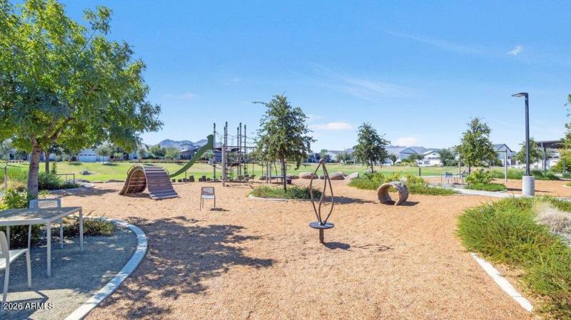 082_117_053_a4m_os_208