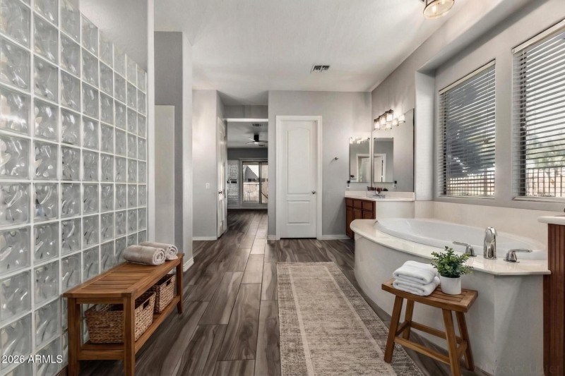 69b457f6ad49917d657c6f4c