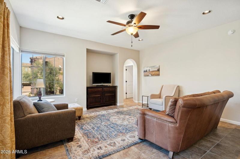 6-web-or-mls-3935-e-rough-rider-rd-r-uni