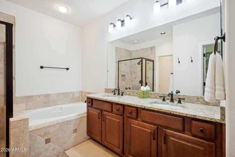 26-web-or-mls-3935-e-rough-rider-rd-r-un