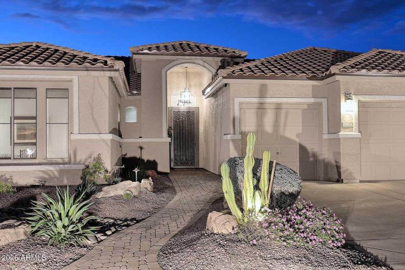 Warm landscape lighting