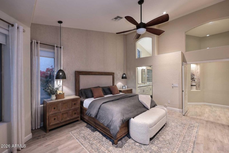 Spotlights and pendant lighting