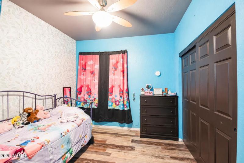 EA65A3A5-D039-44E7-8EA6-1F6037FF39B3