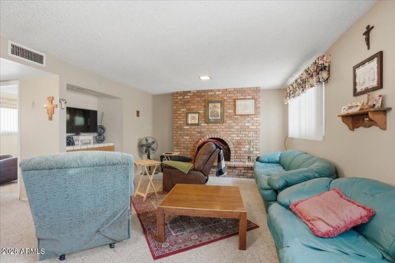 20-Family Room
