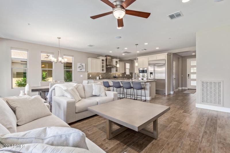 08-Living Room to Kitchen